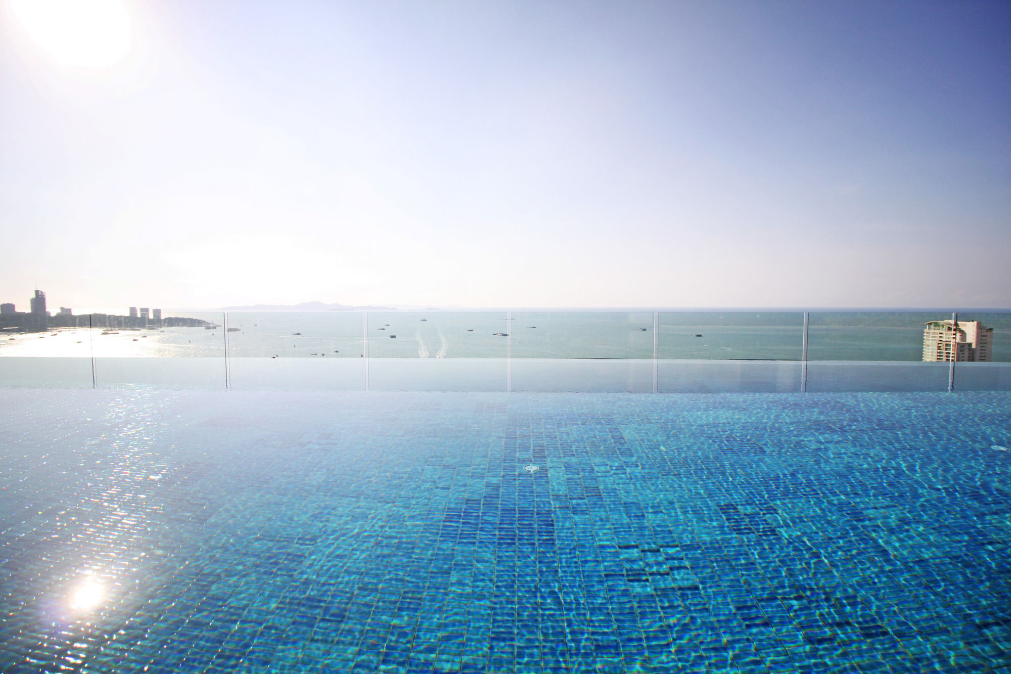 Centric Sea By Pattaya Holiday Bang Lamung Esterno foto
