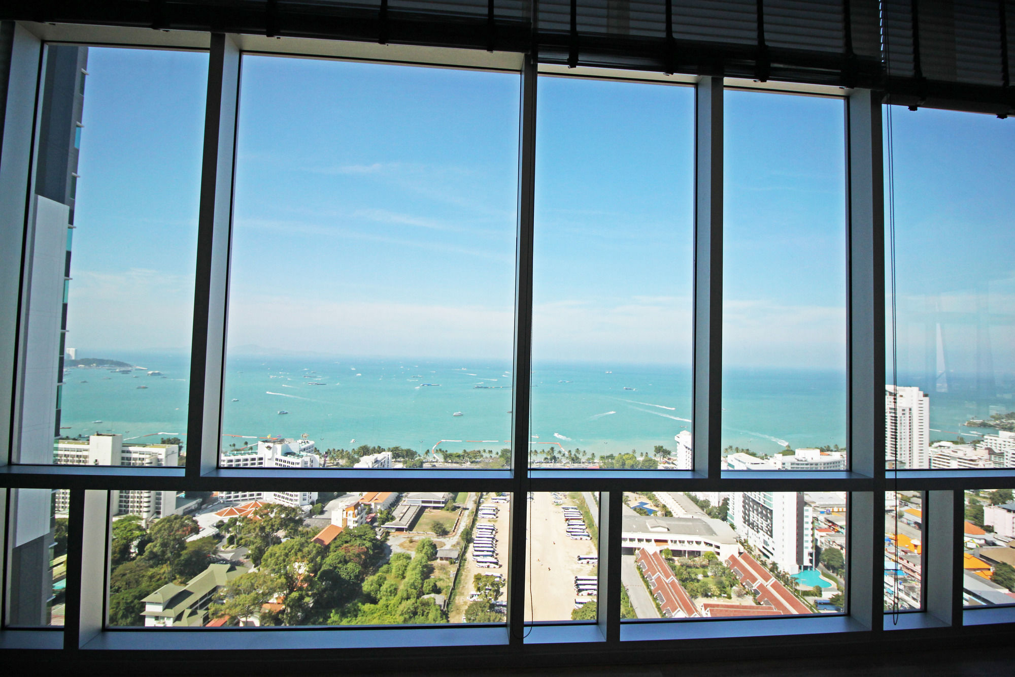 Centric Sea By Pattaya Holiday Bang Lamung Esterno foto